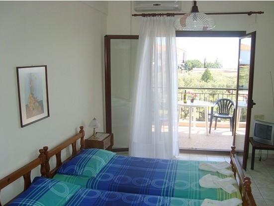 Yianna Studios & Apartments Gerakini Kamer foto