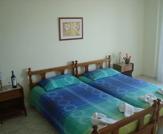 Yianna Studios & Apartments Gerakini Buitenkant foto